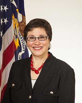 Erica Groshen